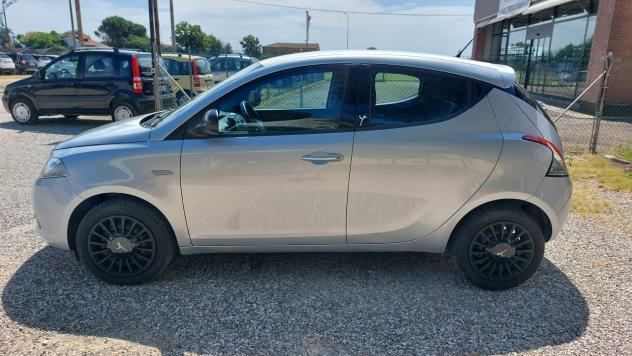 Lancia Ypsilon 1.2 69 CV 5 porte Gold - Foto 8