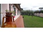 Casa semindipendente in vendita a Avenza - Carrara 344 mq  Rif: 896464