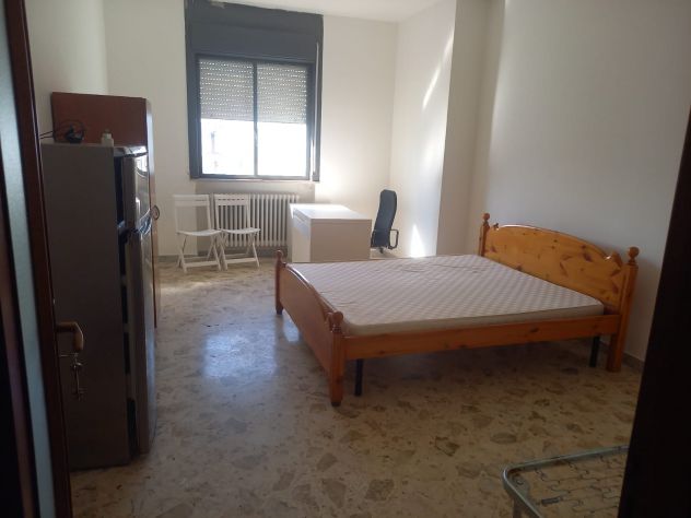 Fittasi stanza a studenti o lavoratori - Bari zona Campus - Foto 7