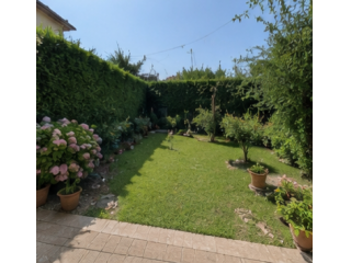 STRADA SAN MAURO QUADRILOCALE CON GIARDINO PRIVATO