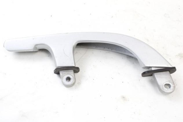 YAMAHA X-MAX 125 1B9F474W3100 MANIGLIA POSTERIORE DESTRA YP125R 06 - 10 REAR RIGHT PILLION HANDLE CON GRAFFIO - Foto 3