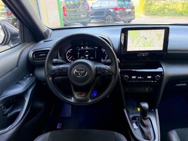 TOYOTA Yaris Cross 1.5 Hybrid E-CVT GR SPORT UNIPROPRIETARIO rif. 24105603 - Foto 10