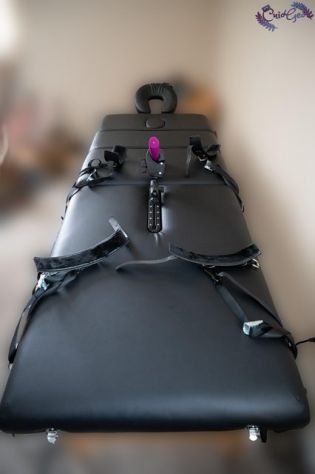 Studio privato tantra vari tipi di massaggi. Terapiste esperte nel settore Diplo Tel:3447448448