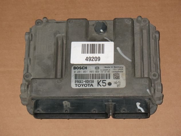 0281031803 ECU TOYOTA YARIS 1.4 90CV EDC17C47-4.10 896610DK50 89661-0DK50