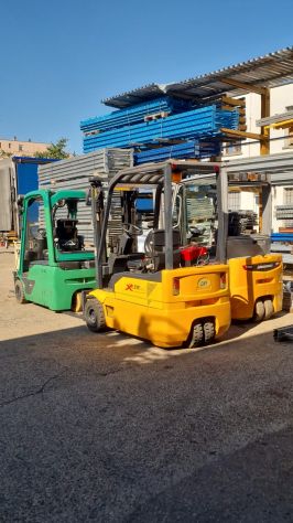 Muletti Traspallet e stoccatori Napoli - Foto 6