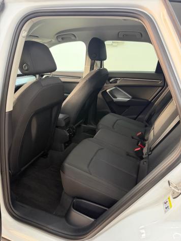 Audi Q3 40 TDI quattro S tronic 2022 - Foto 5