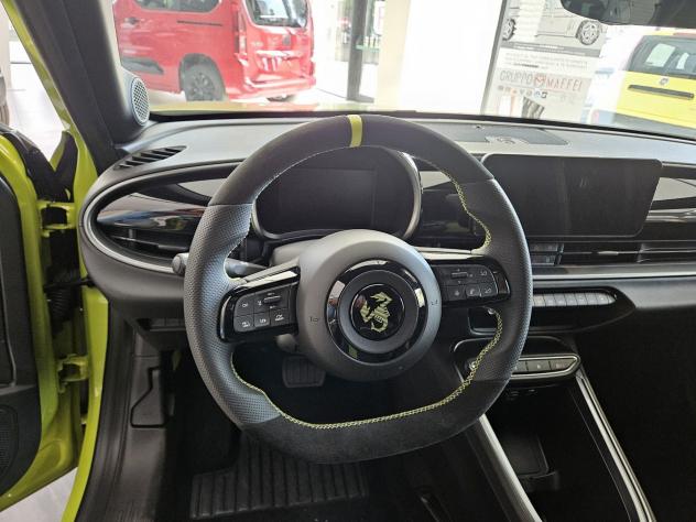 Abarth 600e 600e 54kWh Turismo 240cv - Foto 9