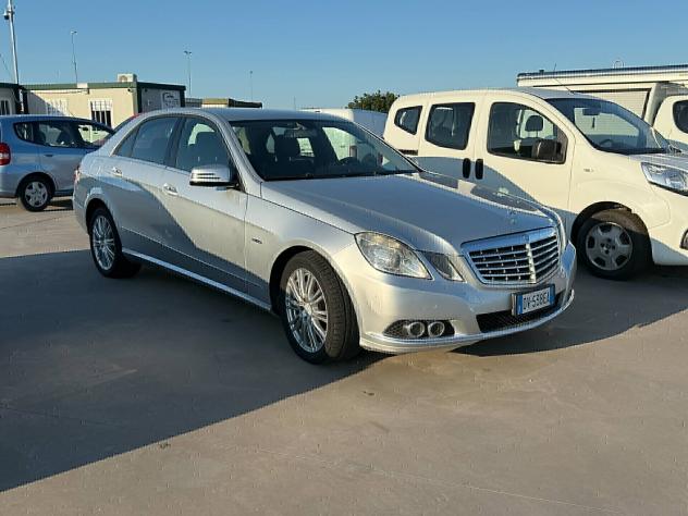 Mercedes-benz E 350 CDI BlueEFFICIENCY Elegance PERFETTA - Foto 7