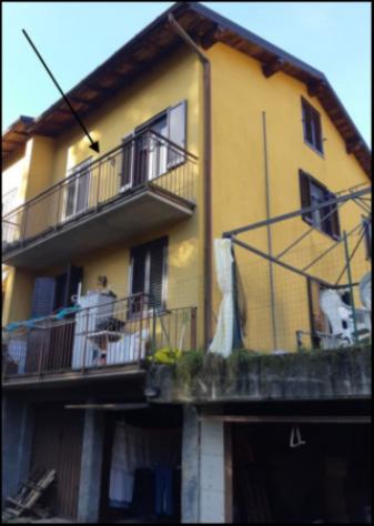 Immobile in asta di 211 m², box auto doppio in vendita a Cuasso al Monte - Foto 3