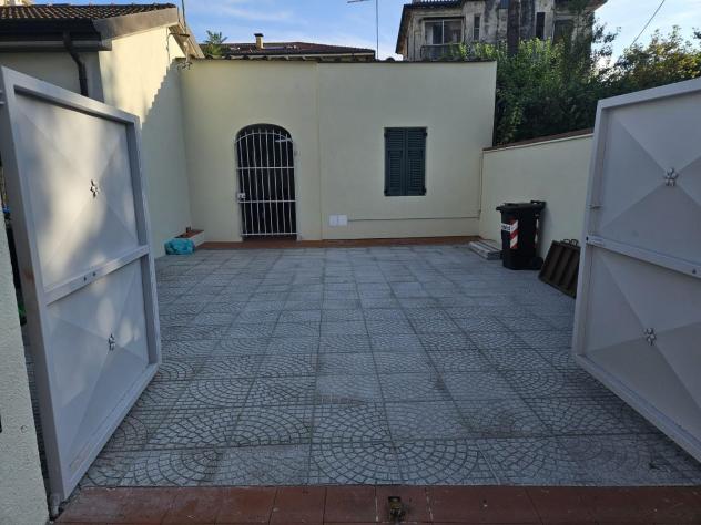 Casa semindipendente in affitto a Marina di Carrara - Carrara 45 mq Rif: 1447721