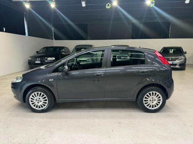 Fiat Punto GRANDE 1.4 5P DYNAMIC NATURAL POWER - Foto 8