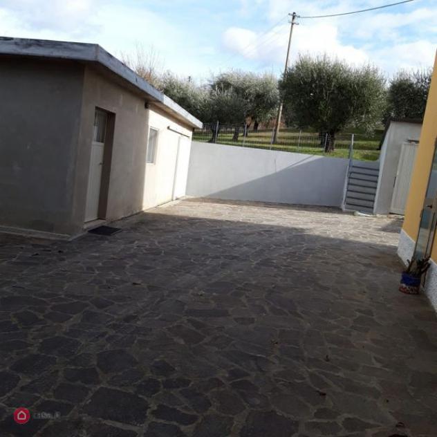 Casa Bi/Trifamiliare di 329mq a Urbino - Foto 5