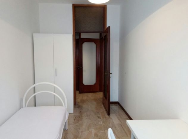 Affittasi appartamento a studenti zona Ticinese - Foto 6