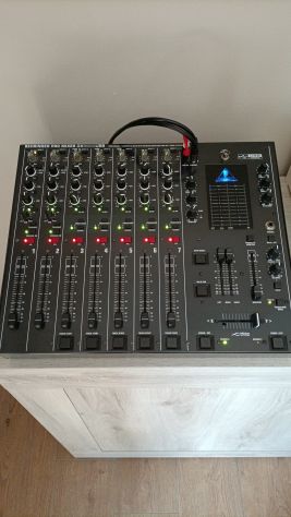 Mixer behringer dx 2000 usb