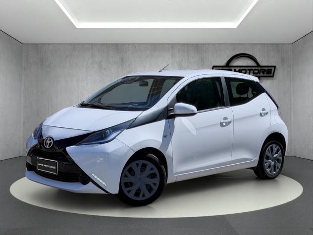 Toyota Aygo Play 1.0 69cv auto - PROMO - Foto 3