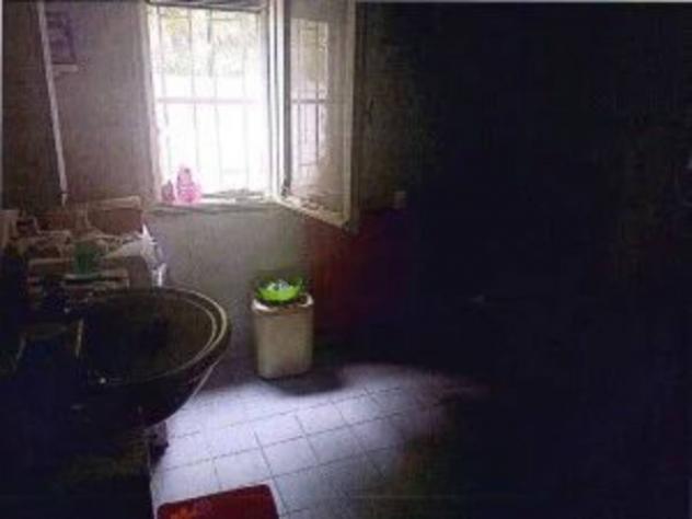 Immobile in asta di 190 m² con più di 5 locali e box auto in vendita a Castelmassa - Foto 4