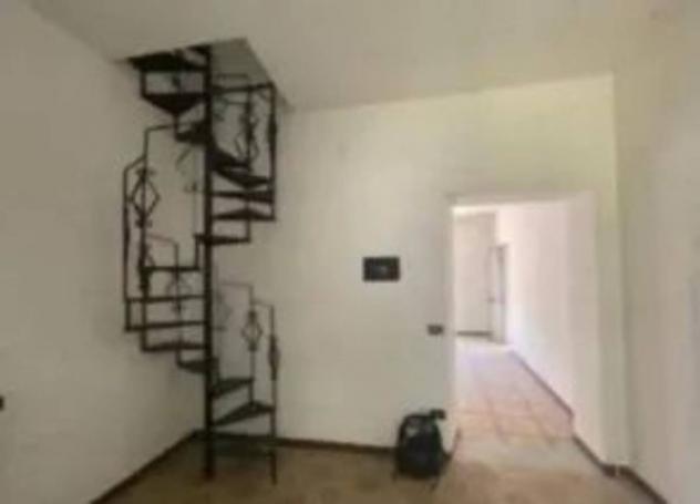 Immobile in asta di 152 m² con più di 5 locali in vendita a Moiano - Foto 3