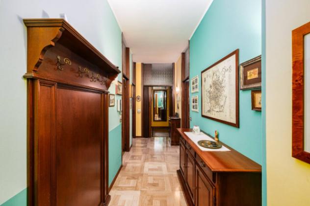 Appartamento di 112 m² con 3 locali e box auto in vendita a Rho - Foto 4