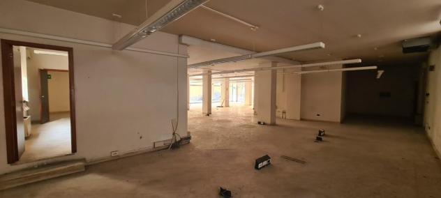 Locale comm.le/Fondo in vendita a Carrara 450 mq Rif: 1407966 - Foto 4