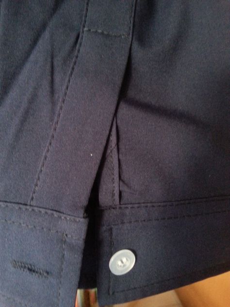 Camicia Blu o Nera taglio laterale Tg S - NUOVA - Foto 3