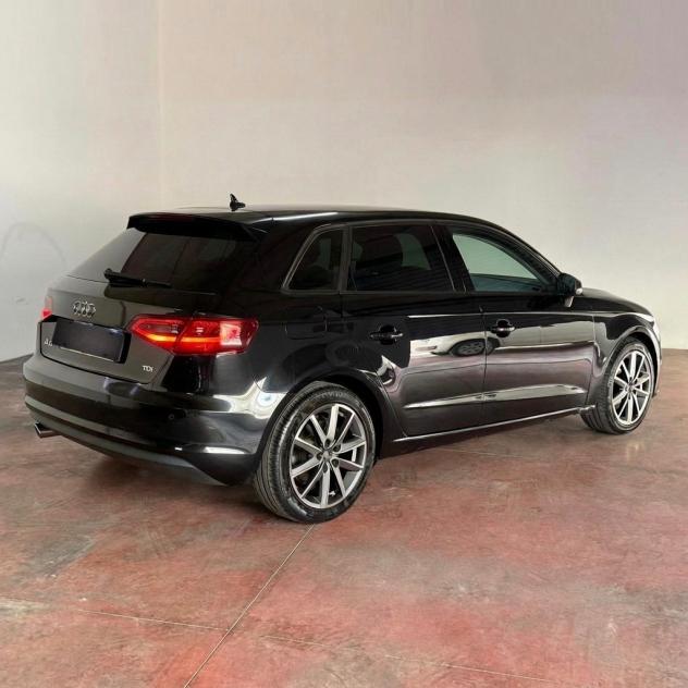 Audi A3 1.6 TDI 105CV SPORTBACK S TRONIC - Foto 2