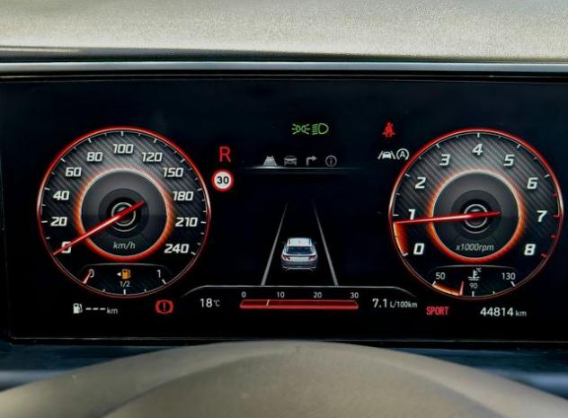 HYUNDAI Tucson 1.6 T-GDI 48V XLine rif. 23663483 - Foto 9