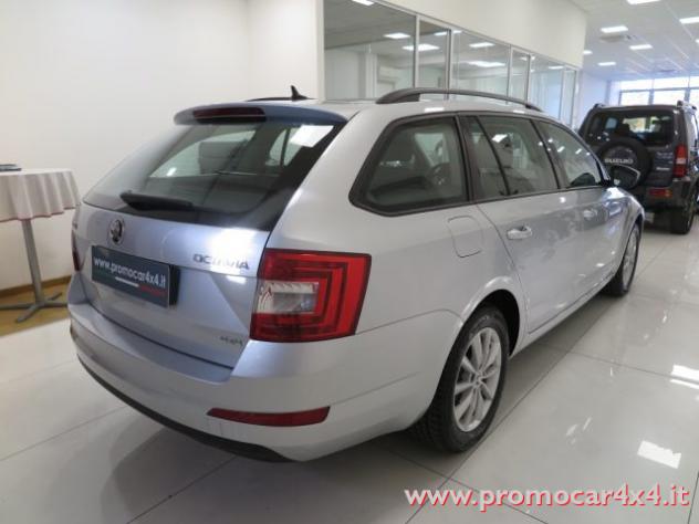 SKODA Octavia 1.6 TDI CR 110 CV 4x4 Wagon Ambition rif. 24205178 - Foto 4