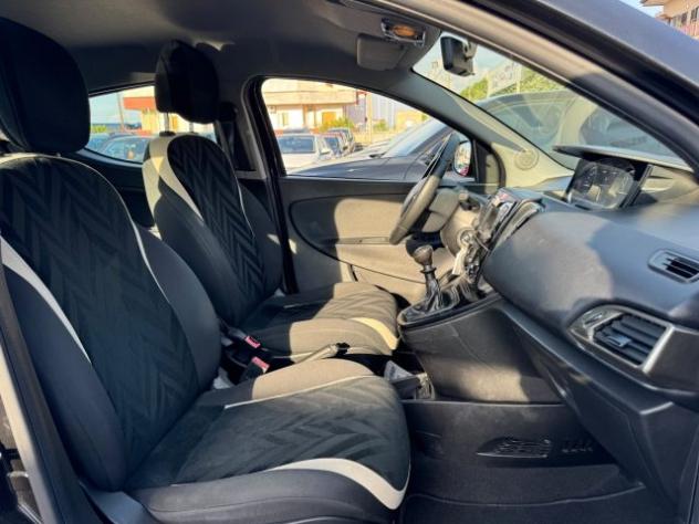LANCIA Ypsilon 1.2 69 CV 5 porte GPL Ecochic Gold rif. 24156919 - Foto 9
