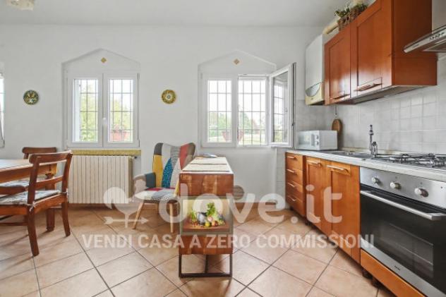 Appartamento di 130 m² con 3 locali e box auto in vendita a Besate - Foto 7