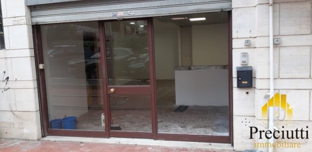 BRAVETTA VIA SOGLIANO NEGOZIO IN LOCAZIONE - Foto 2