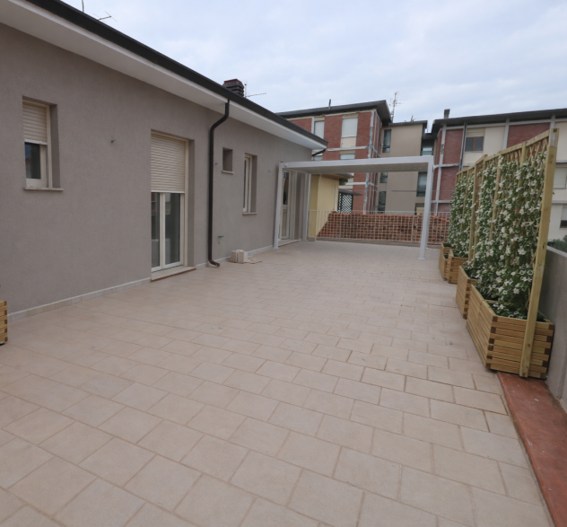 Appartamento in vendita a Cascina 90 mq Rif: 1328339