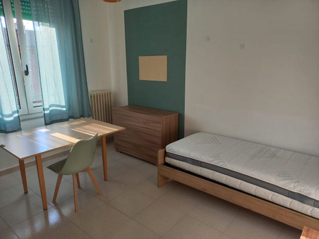 Camera per studentessa - comoda a facoltà e Sant'Orsola - Foto 2