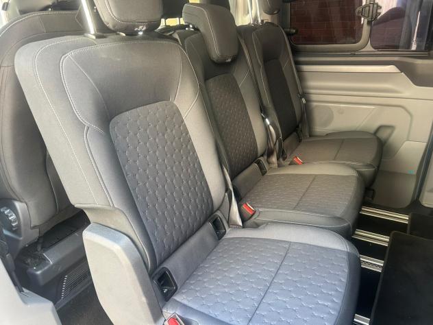 Ford Tourneo CUSTOM 2.5 Plug In Hybrid Titanium - Foto 5