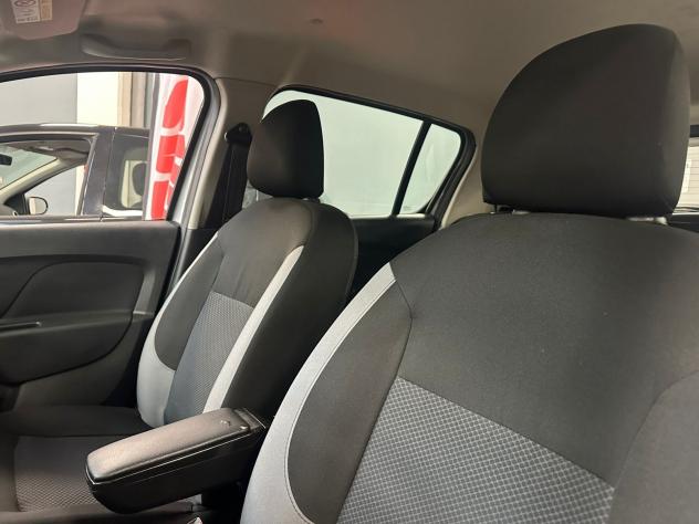 Dacia Sandero 0.9 TCe 12V T-GPL 90CV Start&Stop SS Ambiance Family - Foto 9