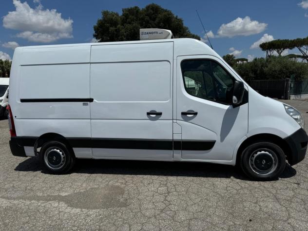 RENAULT Master T33 2.3 dci 130cv L2H3 E6 ISOTERMICO FRIGO FNAX - Foto 9