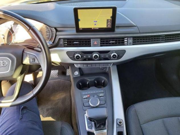 AUDI - A4 Avant Avant 2.0 tdi ultra 150cv s-tronic - Foto 10