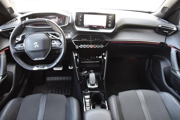Peugeot 2008 BlueHDi 130 EAT8 GT Line S&S aut. - Foto 7