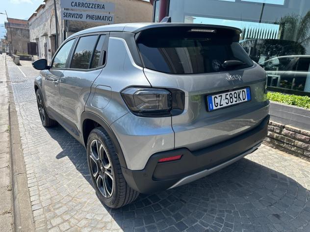 Jeep Avenger 1.2 Turbo 100 CV Summit - Foto 6