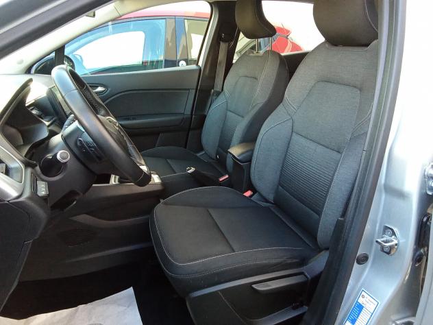 Renault Captur 1.5 dCi 116 CV - Foto 5