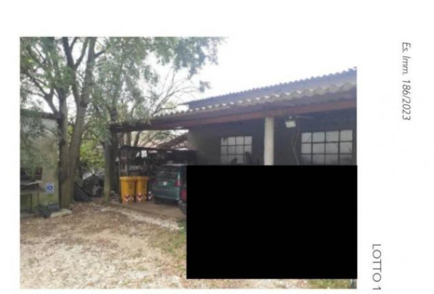 Immobile in asta di 21383 m² con più di 5 locali in vendita a Istrana - Foto 3