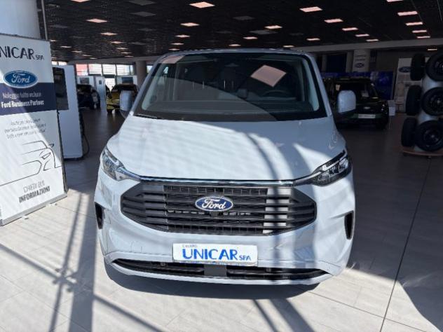 FORD Transit Custom 320L1 VAN DOPPIA CABINA TITANIUM 2.0TD 136CV rif. 23736817 - Foto 3