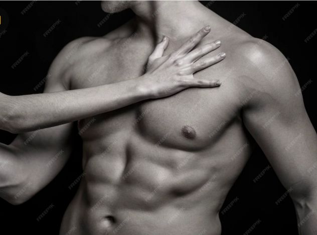 Coppia cerca ragazza per nuove esperienze Tel:3492660043