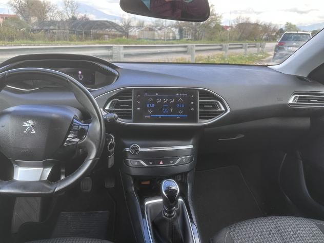 Peugeot 308 BlueHDi 130 S&S SW Business - Foto 5