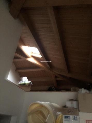 OCCASIONE CATTOLICA CENTRO-MARE NOSTRA ESCLUSIVA VENDESI CASA A SCHIERA CON DEPENDANCE E SCOPERTO ESCLUSIVO - Foto 11