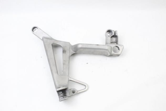 HONDA VFR 750 F 51486KV3000 STAFFA PEDANA POSTERIORE SINISTRA RC36 94 - 97 REAR LEFT FOOREST BRACKET