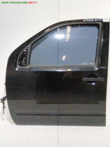 PORTA ANT. SX NERO CON AL / SE 999-U1310557 Carrozzeria  Lamierati esterni  Porte  Porta ant. sx. NISSAN - NAVARA - 01-07-2005 - 01-09-2015, NISSAN -