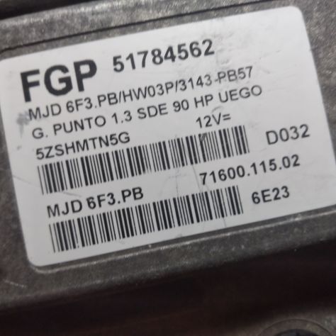 CENTRALINA INIEZIONE MOTORE FIAT GRANDE PUNTO 1.3 D 5P 6M 66KW (2006) 51784562 - Foto 6