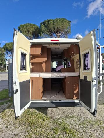 VAN CAMPER PURO CI DUCATO LETTO MATRIMONIALE FOTOVOLTAICO WEBASTO CLIMATIZZATORE CAMPEGGIO USATI GENERALI 1556 - Foto 5
