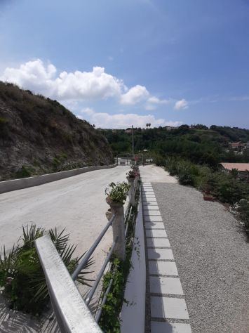 Villa plurifamiliare Contrada Schiavello SNC, Ricadi - Foto 4