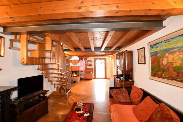 CASA INDIPENDENTE di 7 vani e di 250 mq (VIDOR) rif. DG179 - Foto 5